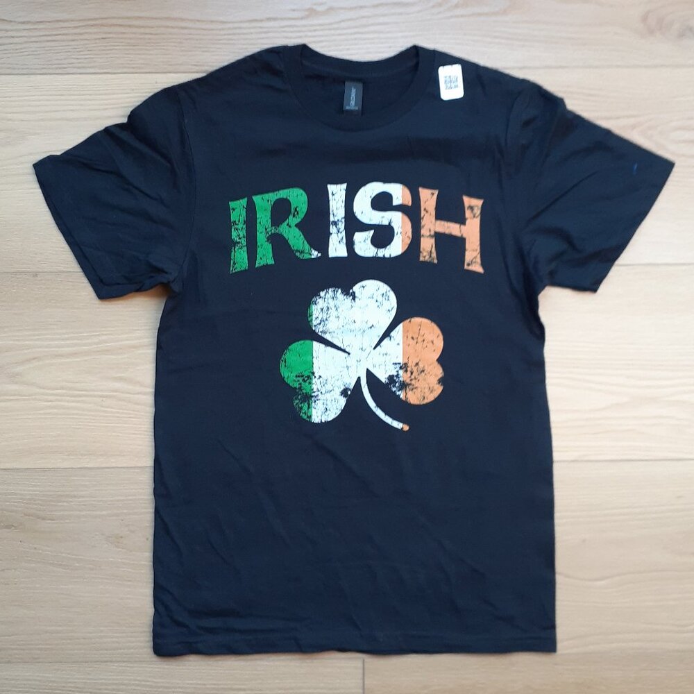 Irish Shamrock Flag Colors - New Men's Small Black T-Shirt